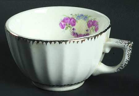 Bridal Wreath Flat Cup