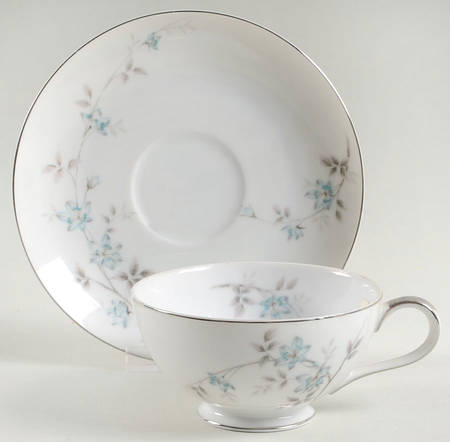 Footed Cup & Saucer Set