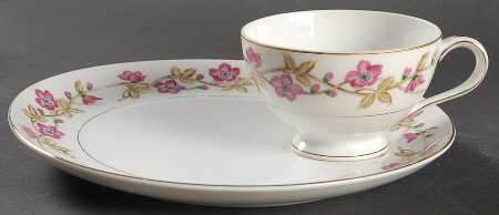 Briar Rose Snack Plate & Cup Set