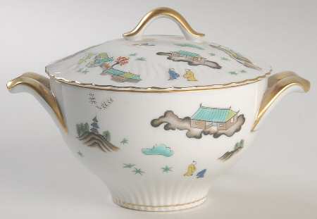 Ming Sugar Bowl & Lid