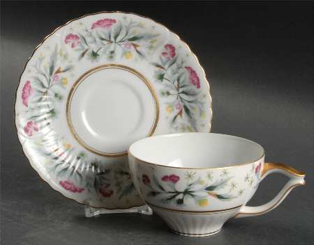 New Dawn Flat Cup & Saucer Set