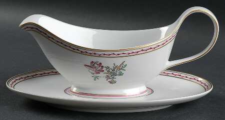 Indias Gravy Boat & Underplate