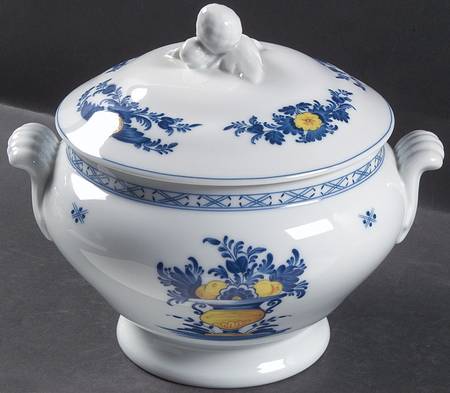 Viana Tureen &  Lid