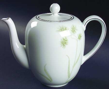 Greenbriar Coffee Pot & Lid