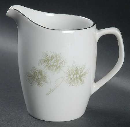 Greenbriar Creamer