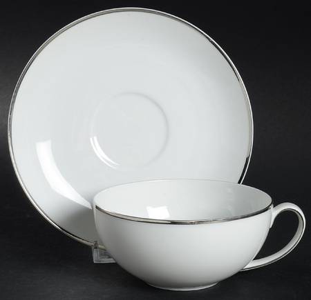 Solitude Flat Cup & Saucer Set