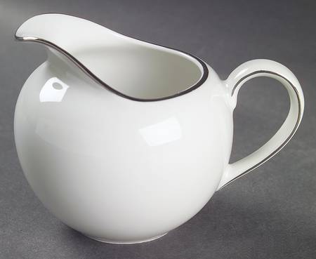 Solitude Creamer