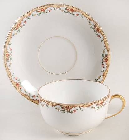 The Meuse (Rust & Yellow Flowers, Tan) Flat Cup & Saucer Set
