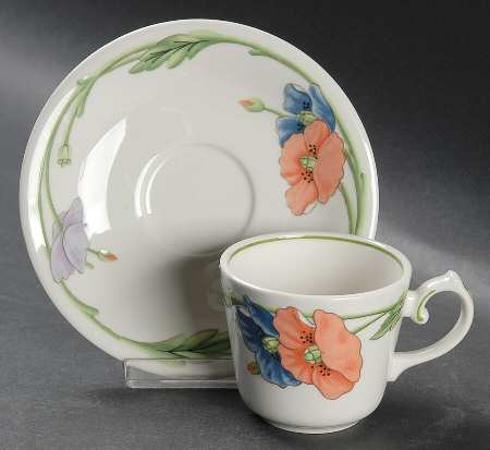 Amapola Flat Demitasse Cup & Saucer Set
