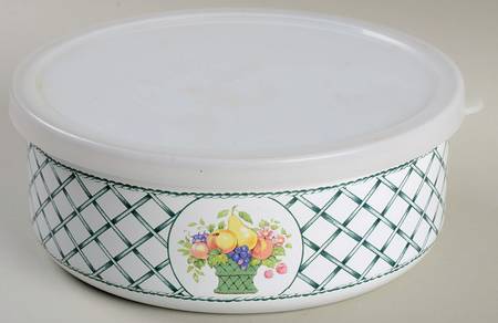 Basket 6 5/8" Metal Bowl W/Plastic Lid