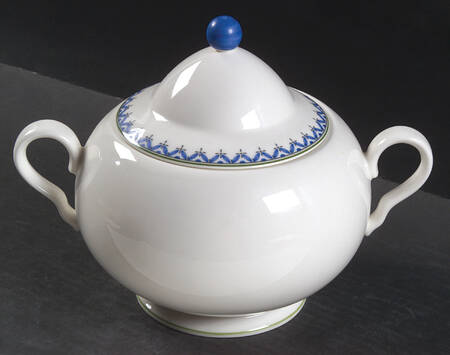 Casa Look Round Covered Vegetable by Villeroy & Boch