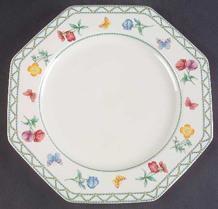 Casaverde 12" Chop Plate (Round Platter) by Villeroy & Boch