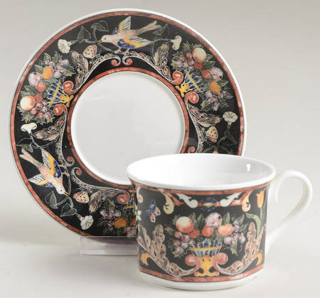 Intarsia Flat Cup & Saucer Set