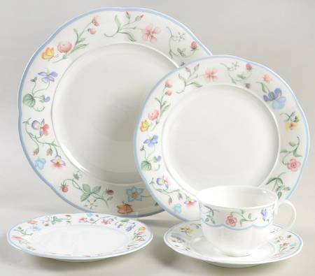 Mariposa (Bone China) 5 Piece Place Setting