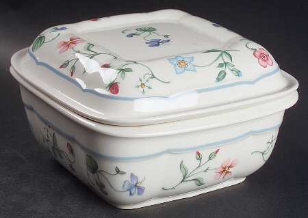 Mariposa (Bone China) 1 Quart Square Microwave Baker with Lid by Villeroy & Boch