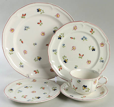 Petite Fleur 5 Piece Place Setting
