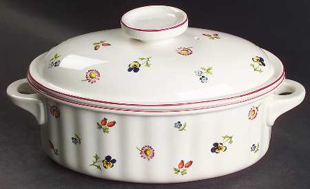 Petite Fleur 2 Quart Oval Covered Casserole