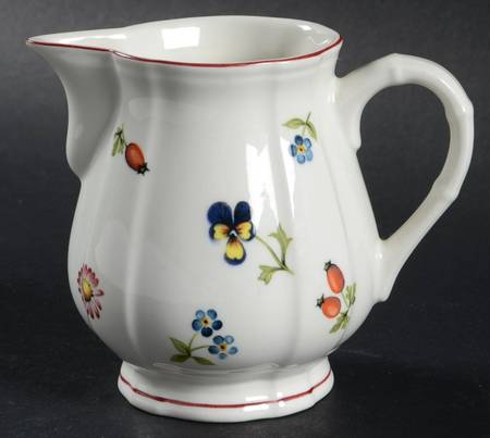 Petite Fleur Creamer