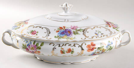 VIT21 (CZECH) Oval Covered Vegetable
