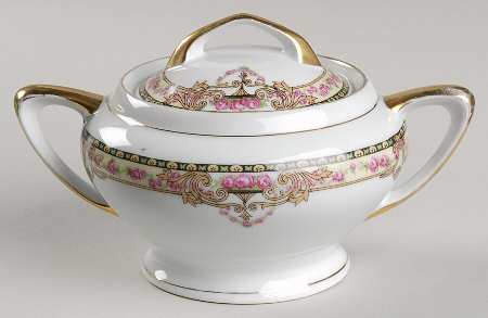 VIT24 Sugar Bowl & Lid