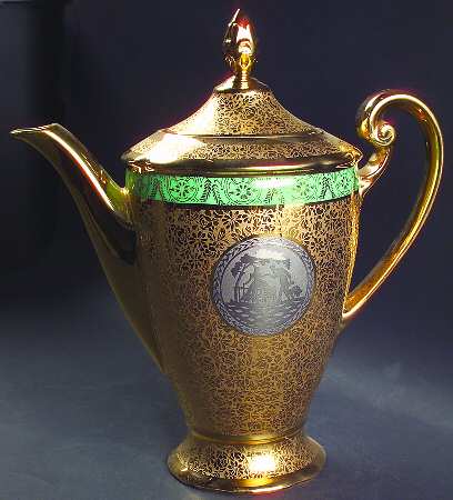 VIT26 (CZECHOSLOVAKIA) Coffee Pot & Lid