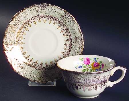 VOG5 Flat Cup & Saucer Set