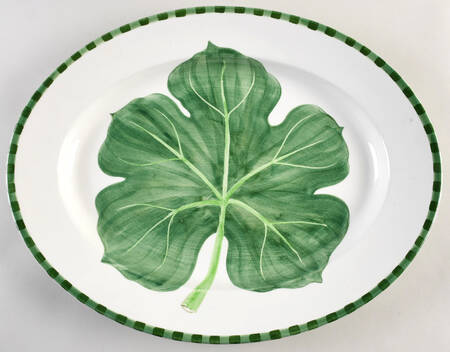 Este 16" Oval Serving Platter
