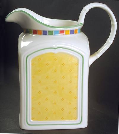 Twist Alea Limone 84 Oz Pitcher