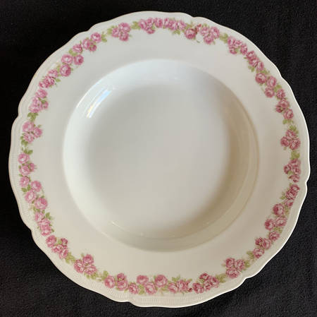 VNN51 Large Rim Soup Bowl by Vienna