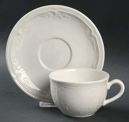 Cortina 2000 Flat Cup & Saucer Set