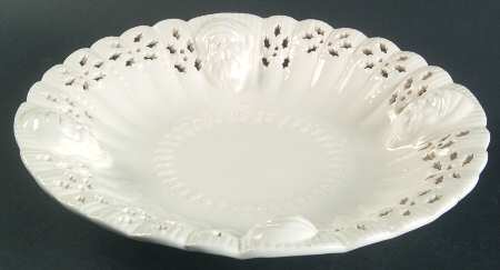 Classical Christmas 10" Pierced Round Bowl