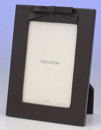 Bow Collection Frame-Holds 4" X 6"