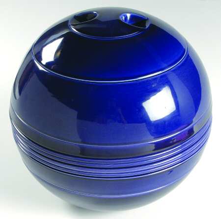 Indigo (La Boule) by Villeroy &amp; Boch