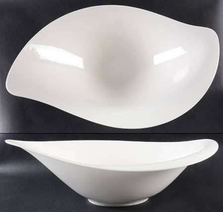 New Cottage Special 17" Oval Serving Bowl