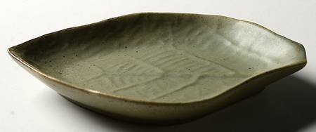 Contour Herbal Green Small Leaf Dish