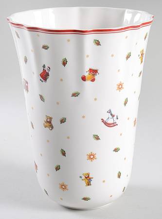 Toy's Delight 8" Vase