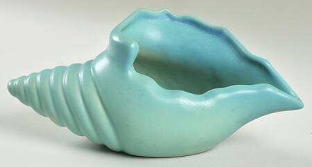 Art Pottery 3" Conch Shell (Vase/Planter)