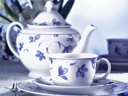 Amor Perfeito Teapot & Lid