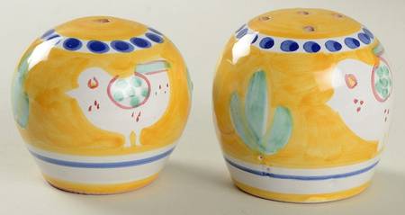 Campagna Chicken (Yellow Border, Blue Dots) Salt & Pepper Set