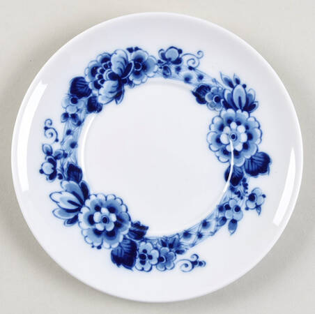 Blue Ming Saucer