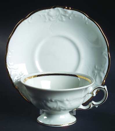 Casa Oro Footed Cup & Saucer Set