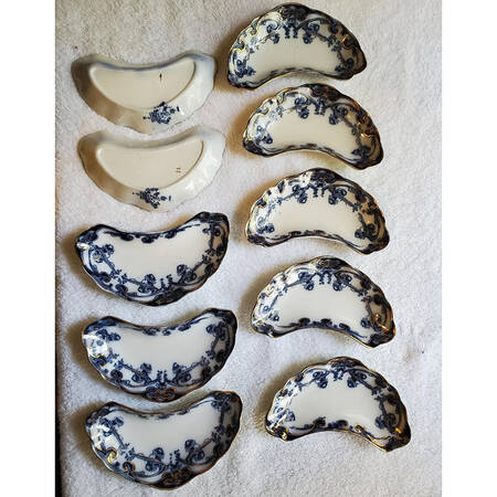 Iris Blue (Flow Blue) Bone Dish