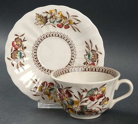 Meadow Flat Cup & Saucer Set
