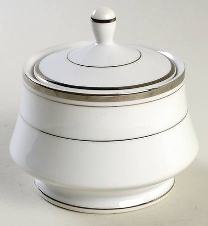 Newport Sugar Bowl & Lid