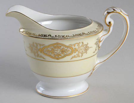 2296 (Cream Band) Creamer