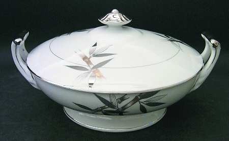 401 Round Covered Vegetable
