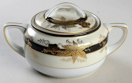 Golden Maple Sugar Bowl & Lid