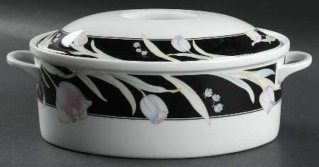 Mirage 2 Quart Oval Covered Casserole