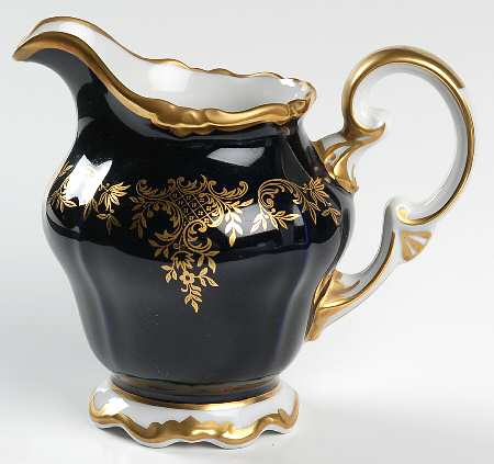 20003 (Katharina Shape) Creamer