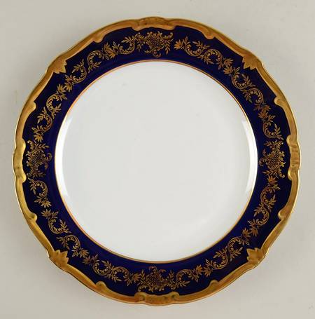 20003 (Katharina Shape) 12" Chop Plate (Round Platter)